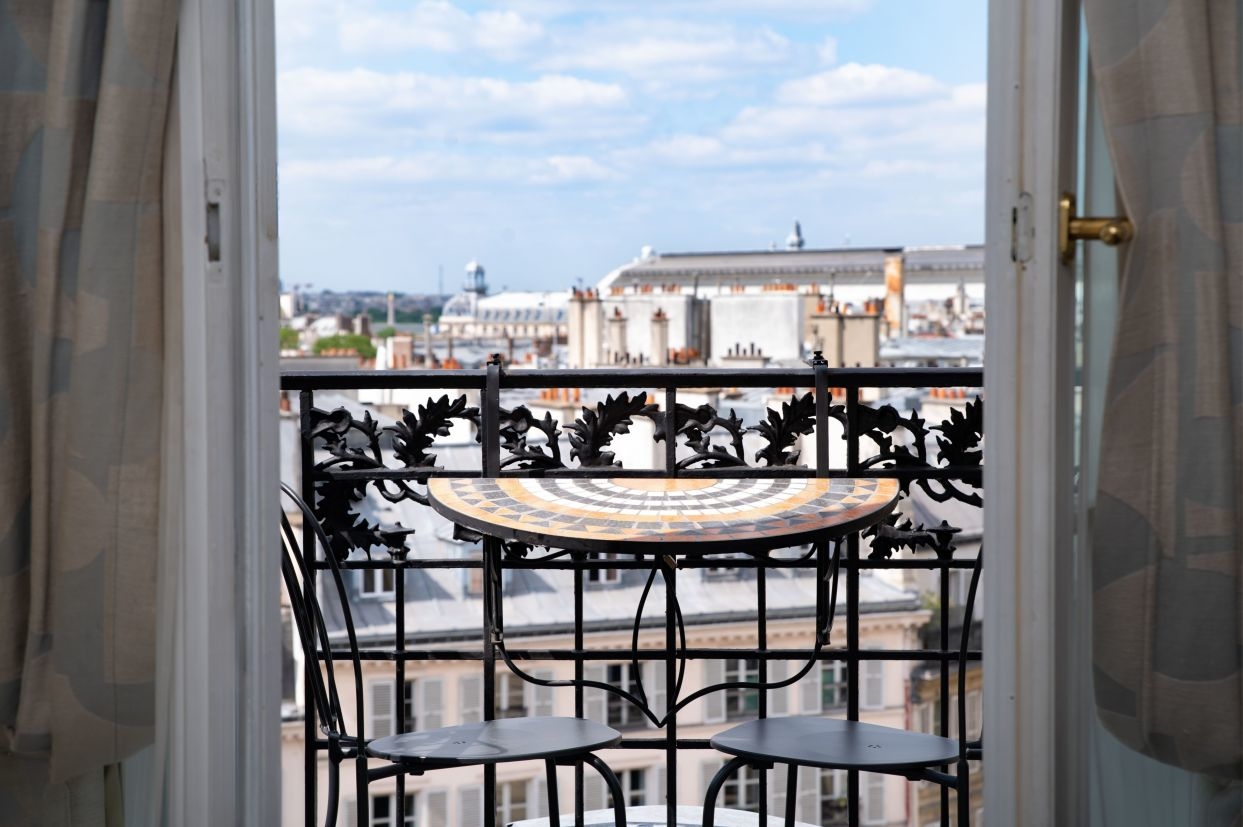Paris view from the balcony &mdash; H&ocirc;tel Pont Royal